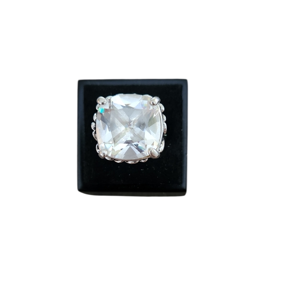 Size 6 Silver Toned White Cushion-Cut Crystal Statement Ring - Women's Jewelry